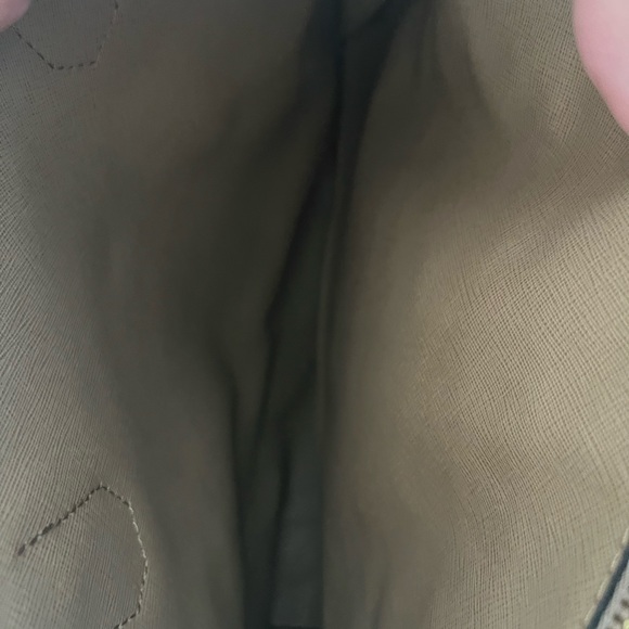 NWT/NWOT Michael Kors Shoulder Bag - Picture 6 of 7